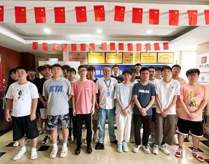 近期結(jié)班留影 | 百尺竿頭，更進(jìn)一步，加